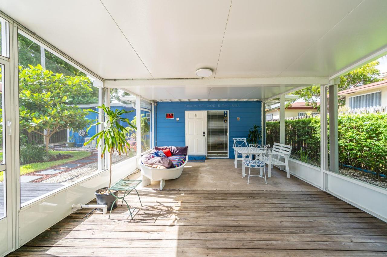 The Blue House Fort Lauderdale Airport/Cruise Exterior photo